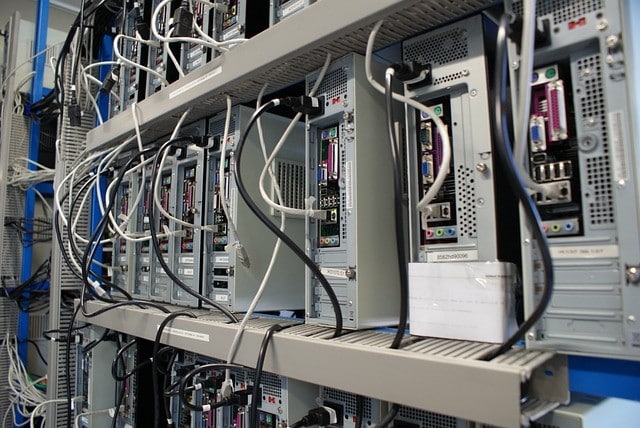 Data center mengandalkan power meter